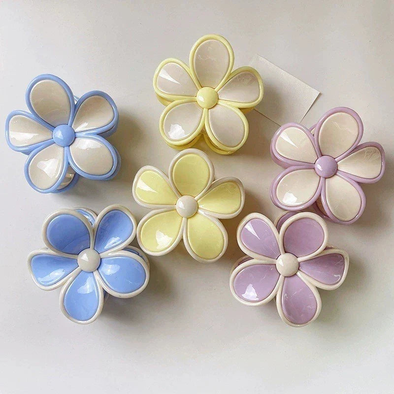 Cream Mousse Flower Medium Grab Clip Atmosphere Shark Back Head Plate Hairpin Half Tie Hair Summer New Claw Leading Fashion Kpop