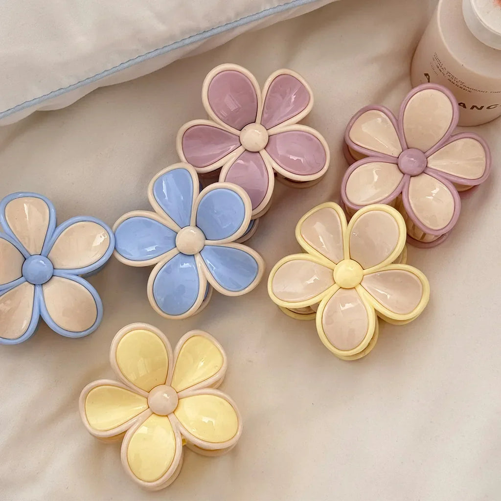 Cream Mousse Flower Medium Grab Clip Atmosphere Shark Back Head Plate Hairpin Half Tie Hair Summer New Claw Leading Fashion Kpop